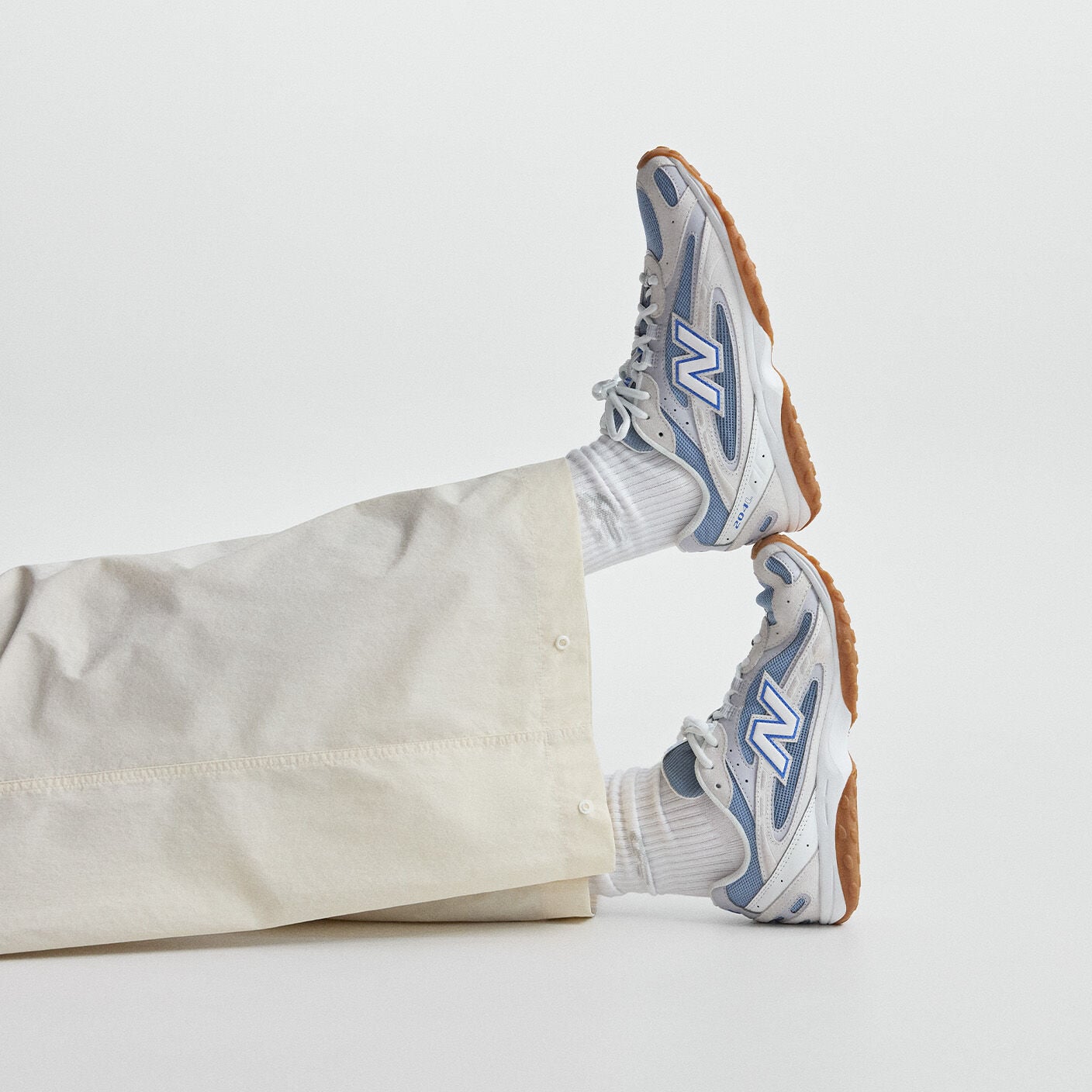 204L shoes.