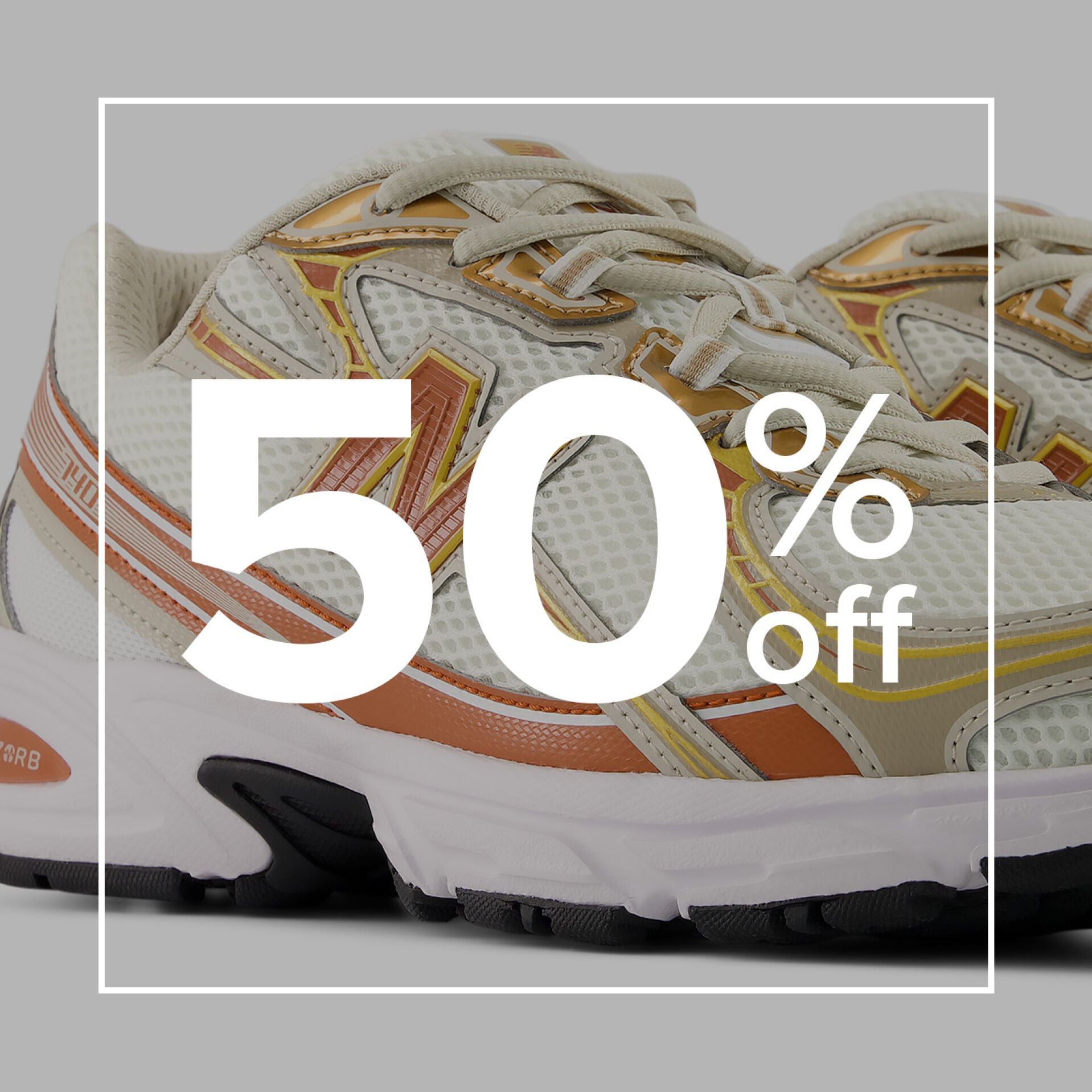 New Balance Unisex 740 shoes