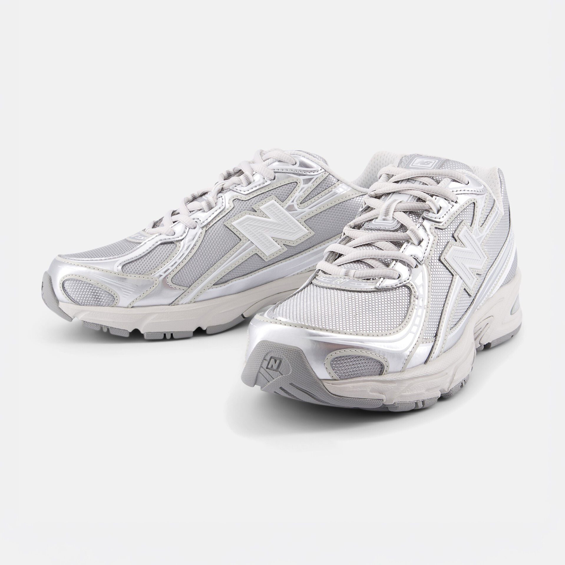 Unisex 740 shoes.